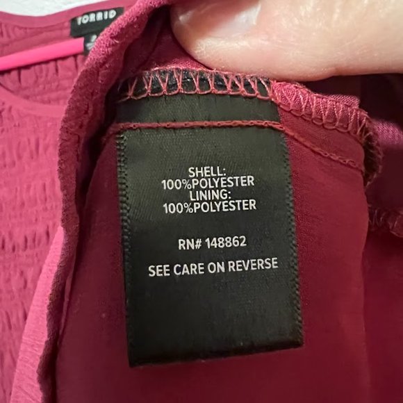 Torrid flutter sleeve flowy size 2X baby doll blouse. - Picture 4 of 5